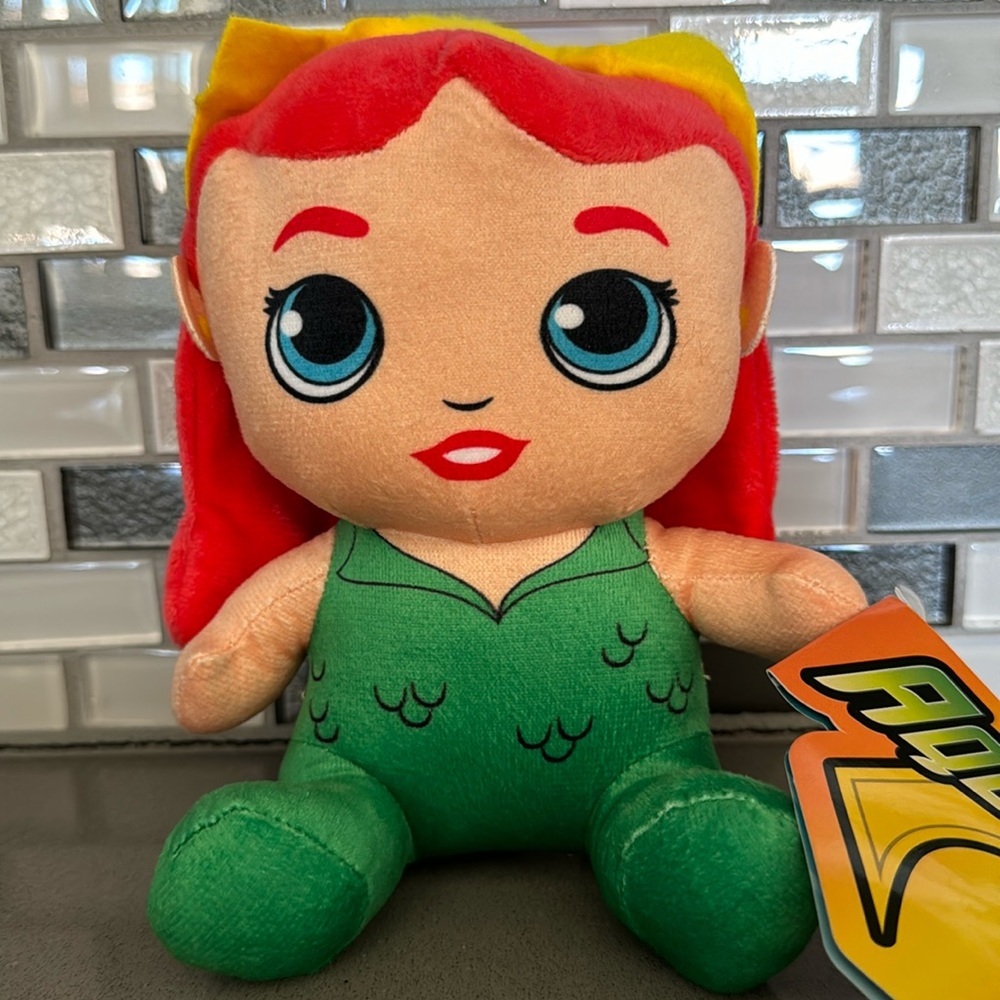 Justice League DC Comics Aquaman MERA Sitting Plush / 8” / BRAND NEW